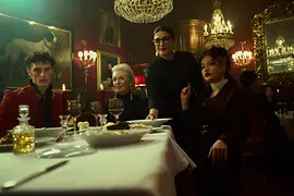 Vampire mit Haubenköchin Parvin Razavi