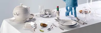 Des produits de table viennois mis en valeur sur une table