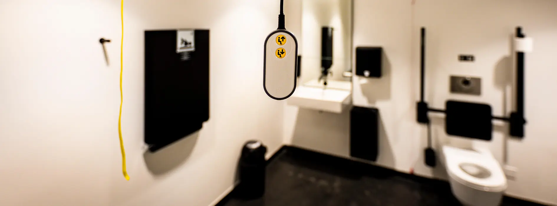Wheelchair-accessible toilet, Changing Places toilet, Wien Museum