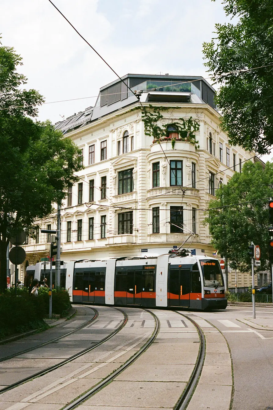Radetzkyplatz, Weißgerberviertel