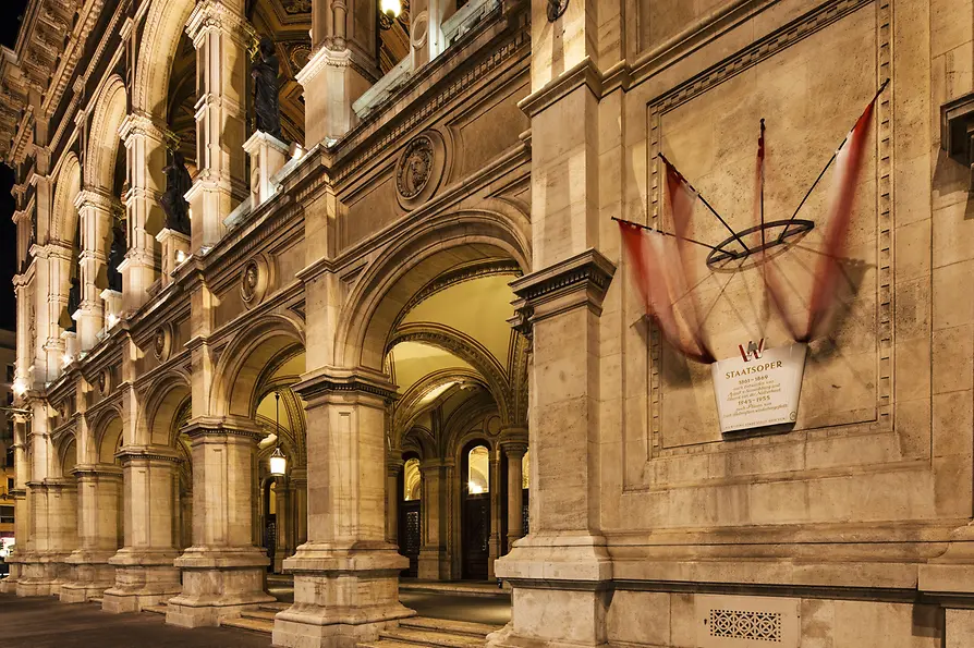 WienTourismus / Christian Stemper Wiener Staatsoper, Fassade
