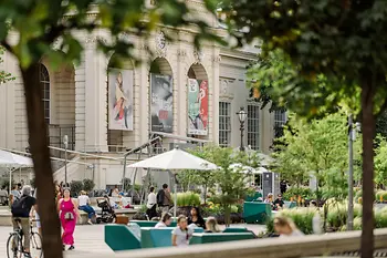 Guests in the MuseumsQuartier