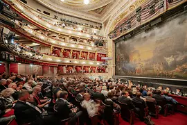 Theater an der Wien, Innenansicht, Bühnenraum, Publikum