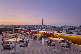 Rooftop Bar Ritz-Carlton, view of St. Stephen's Cathedral