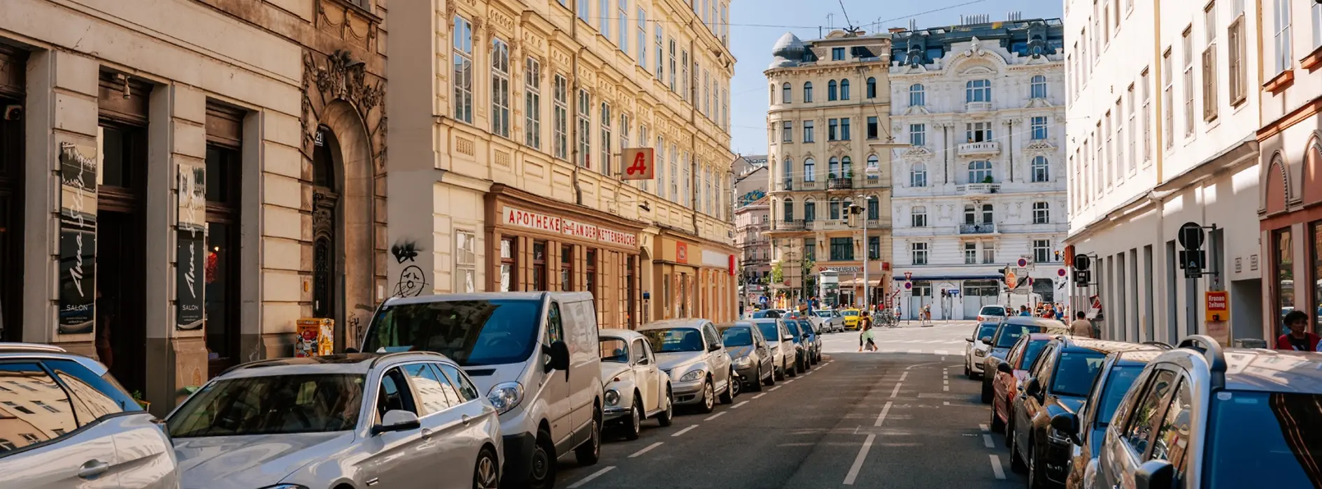 Blick von der Kettenbrückengasse Richtung Wienzeile 