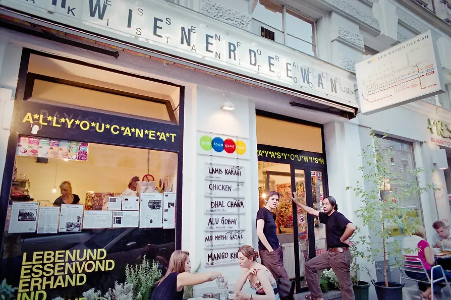 Andreas Zeitler Wiener Deewan, exterior view