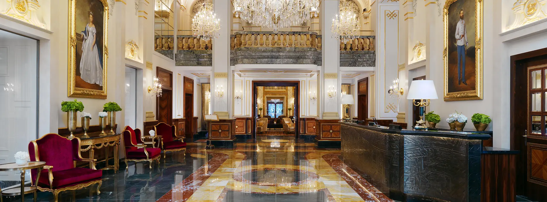 Hotel Imperial, lobby