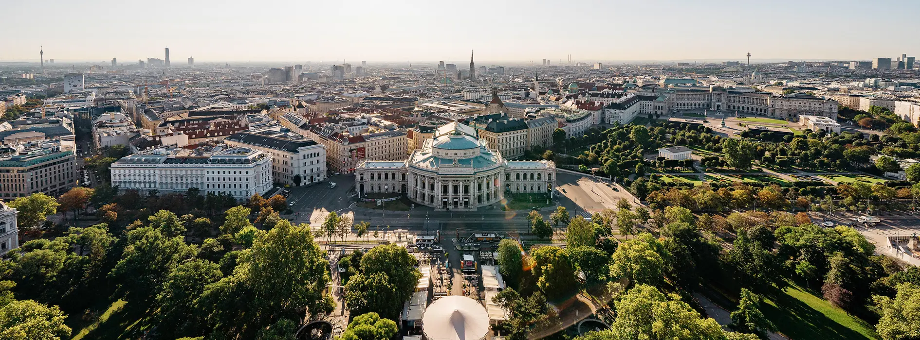 Wien, Blick vom Rathaus