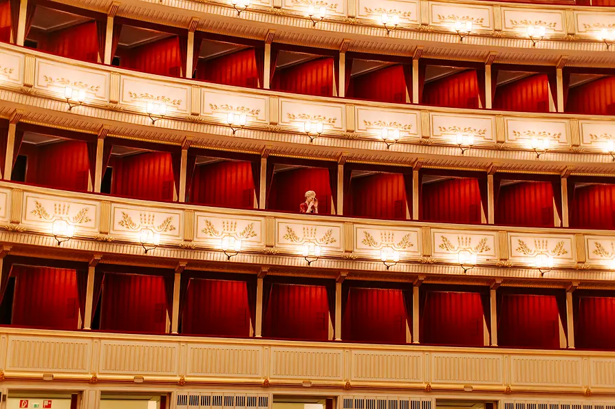 "Vienna – A luxurious journey." location: Vienna State Opera 