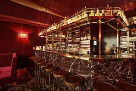 Roberto American Bar: interior view