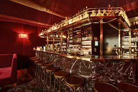 Roberto American Bar: interior view