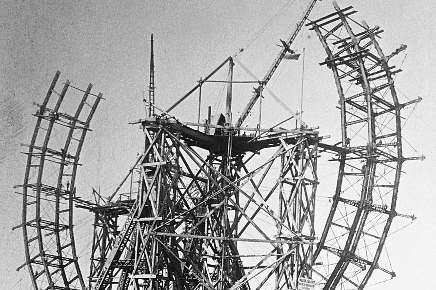 Giant Ferries Wheel, historical photo, construction