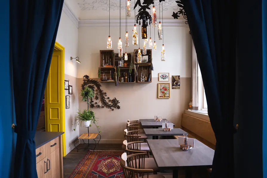 Restaurant Napoleon, "herbal room", interior view