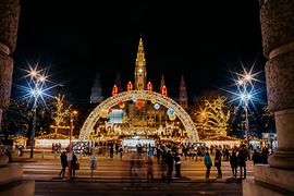 Weihnachtsmarkt, Rathausplatz