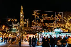 Weihnachtsmarkt, Rathausplatz