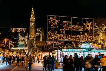 Christmas Market, City Hall Square