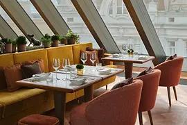 Neue Hoheit Brasserie, Dining Room
