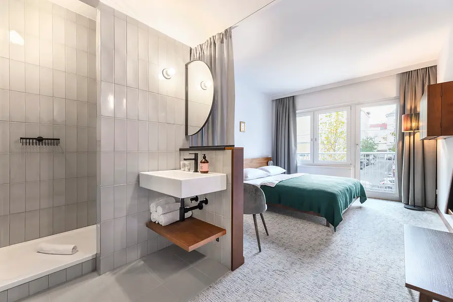 BWM Architekten / Severin Wurnig Magdas Hotel, hotel room