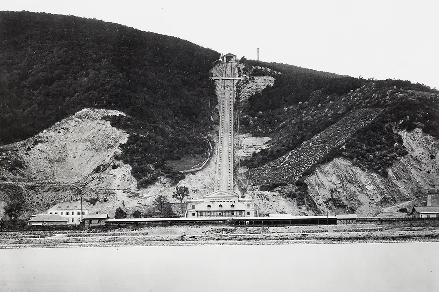 Wiener Weltausstellung, Foto: Drahtseilbahn auf den Leopoldsberg