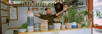 Restaurant Heu & Gabel, Meidlinger Markt, man behind counter