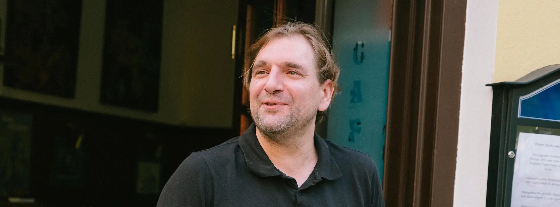 Kellner im Café Anzengruber