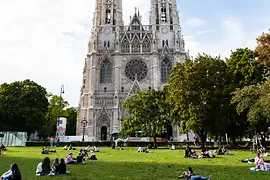 Sigmund Freud Park, Votive Church