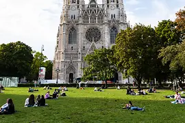 Sigmund Freud Park, Votive Church