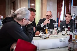 Menschen bei einem Workshop