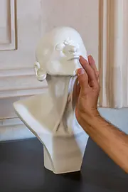 Barrier-free, Belvedere, tactile model of a sculpture by Franz Xaver Messerschmidt