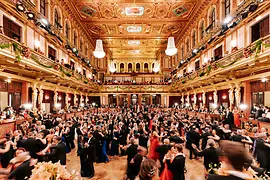 Vienna, Ball of the Vienna Philharmonic, Musikverein, Golden Hall, dancing couples