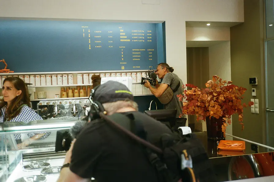 UNIT/Thomas Scharf Dreh Youtubeserie Hungry for more bei Gelato Carlo