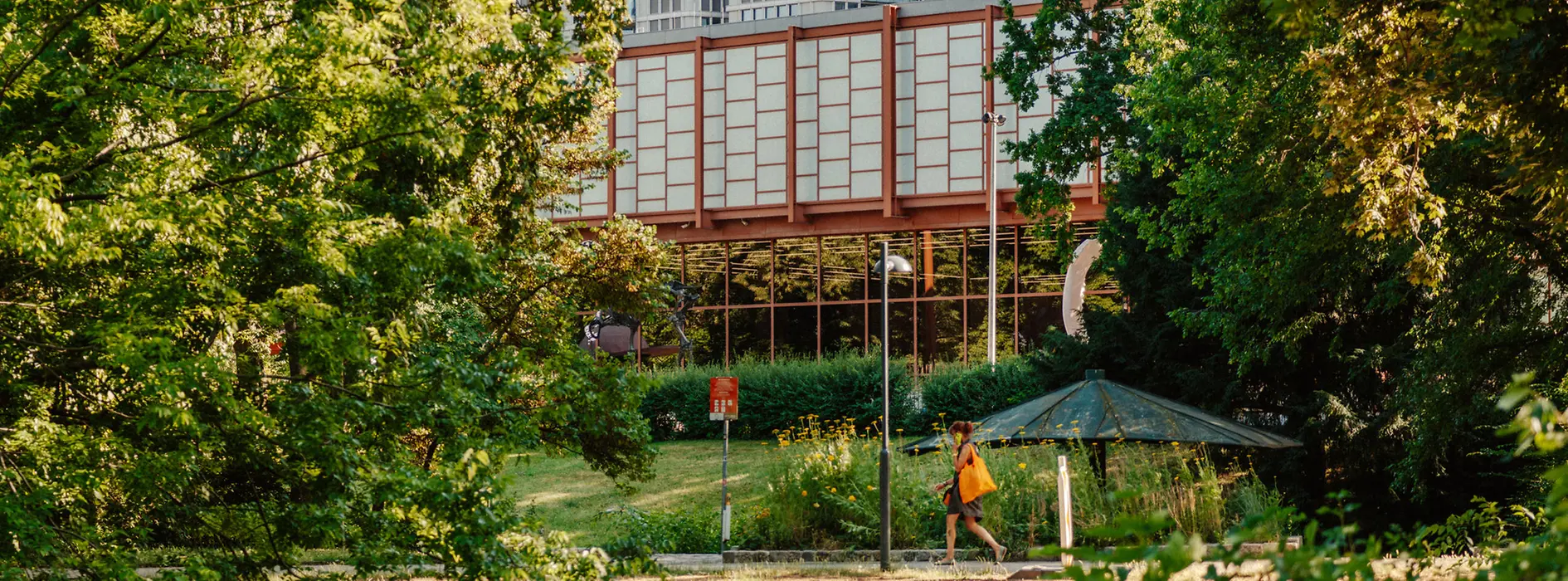 Belvedere 21, park view